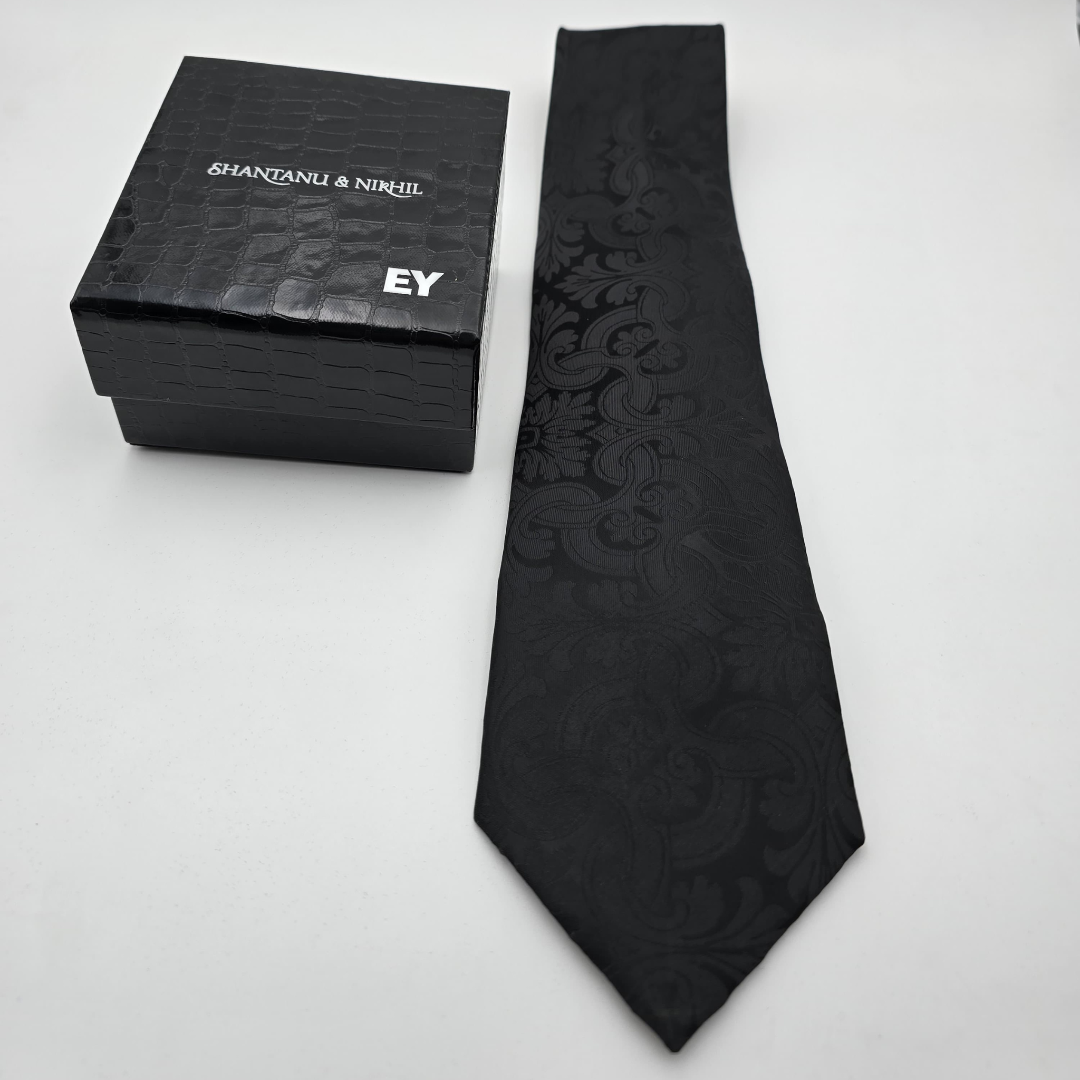 Shantanu &amp; Nikhil tie (black)
